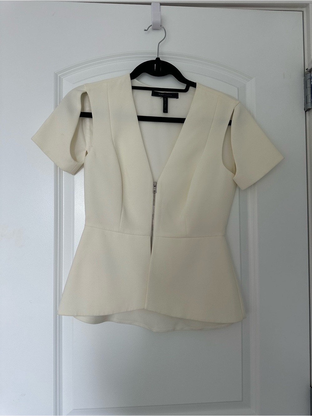 BCBGMaxAzria Cream V-Neck Peplum Zip Front Top